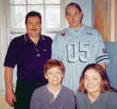 Family-Nicole-21.jpg (215087 bytes)