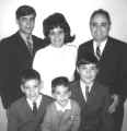 Family66.jpg (64705 bytes)